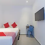 Oyo 135 Menteng Guest House