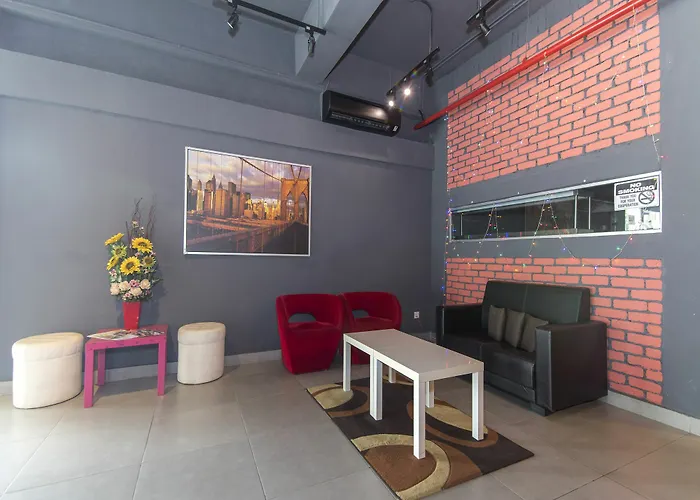Oyo 135 Menteng Guest House