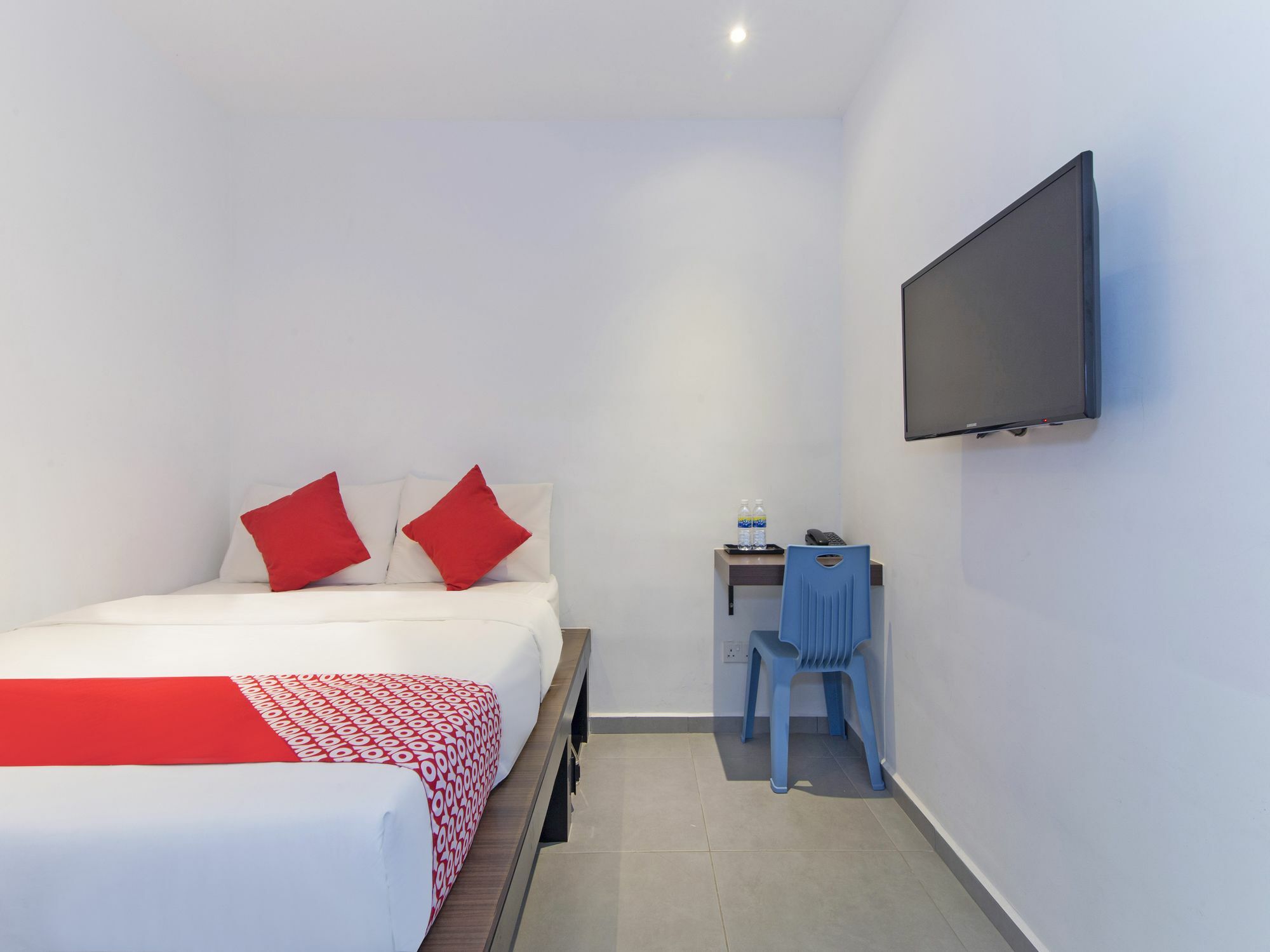 Oyo 135 Menteng Hotel Jakarta